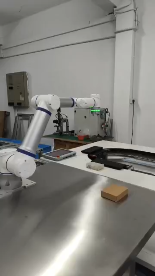 Universal COBOT software for different brands of COBOT integration